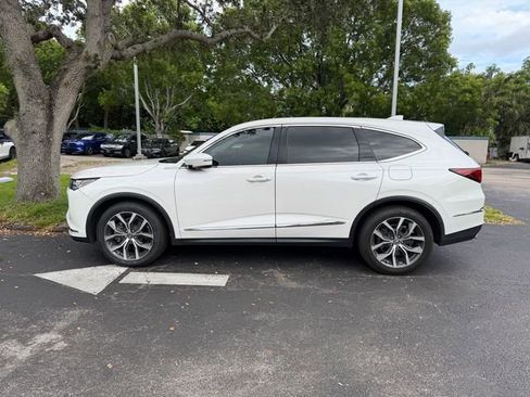 Used 2023 Acura MDX FWD w/ Technology Package image 7