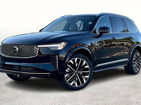 New 2026 Volvo XC90 B6 Plus image 2