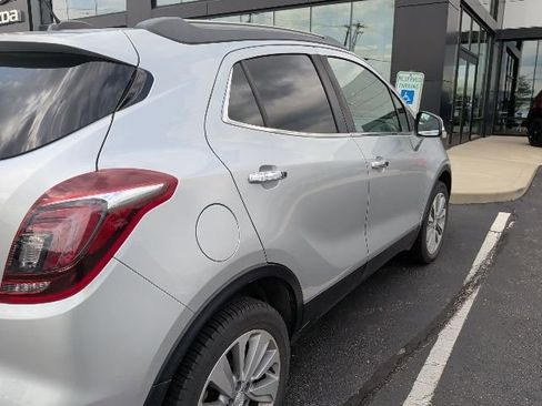 Used 2018 Buick Encore Preferred AWD/4WD image 3