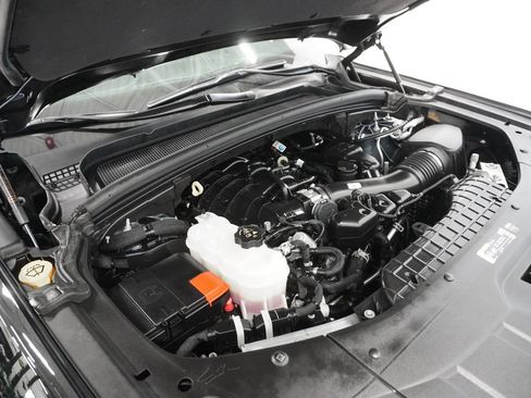 Used 2025 Jeep Grand Cherokee L Limited image 32