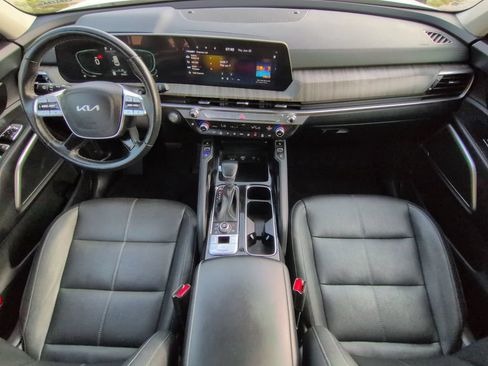 Used 2024 Kia Telluride EX AWD/4WD image 15