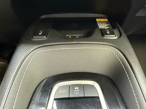 Used 2022 Toyota Corolla XSE w/ XSE Preferred Package image 15