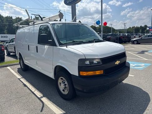 Used 2022 Chevrolet Express 2500 w/ Driver Convenience Package RWD image 1