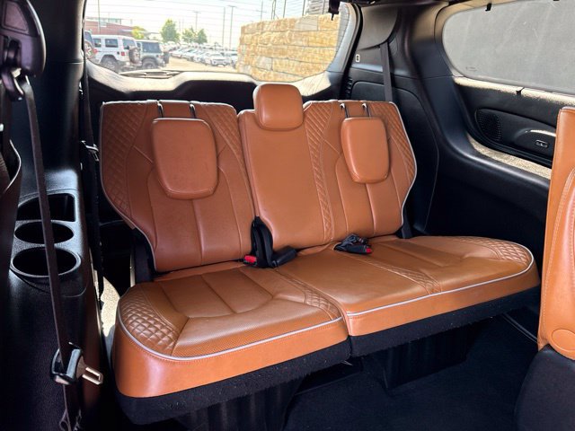Used 2022 Chrysler Pacifica Pinnacle FWD image 12
