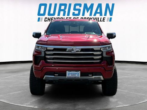Used 2023 Chevrolet Silverado 1500 High Country w/ High Country Premium Package AWD/4WD image 8