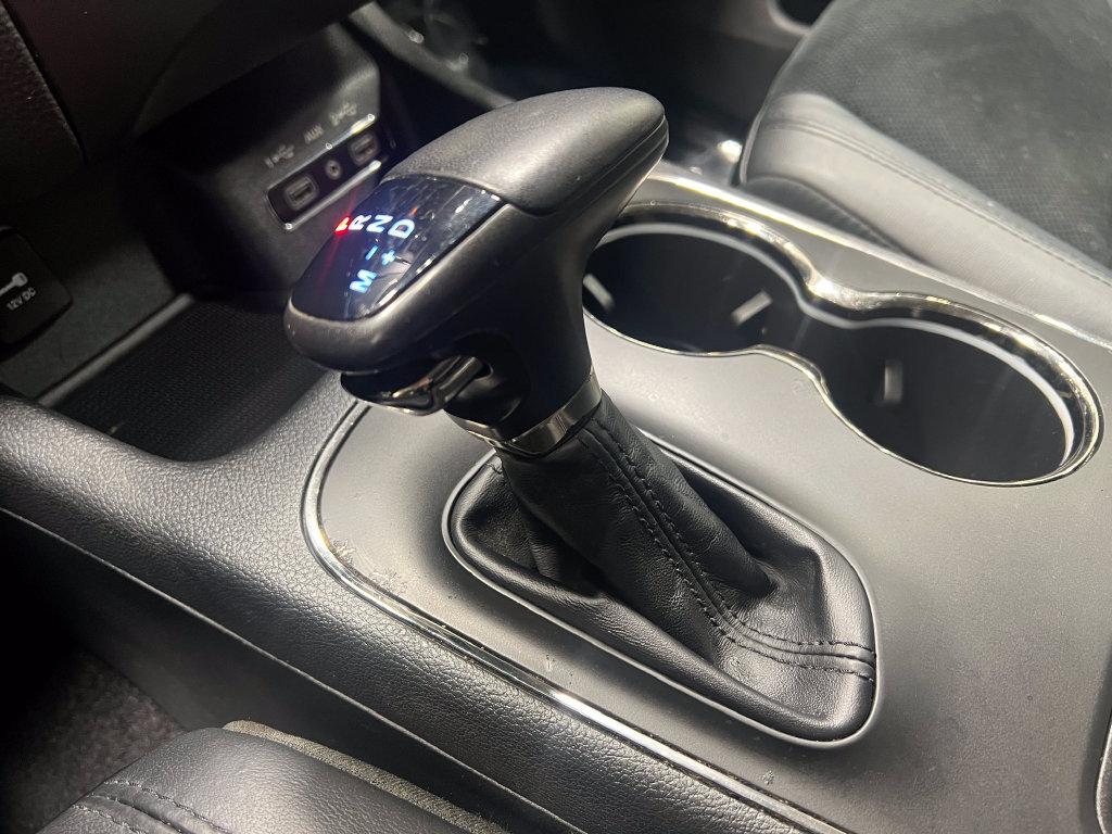 Used 2018 Dodge Durango GT AWD/4WD image 30
