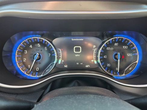 New 2026 Chrysler Pacifica Select image 32