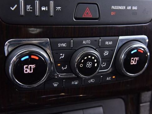 Used 2015 Chevrolet Traverse LT w/ Traveler's Package FWD image 14