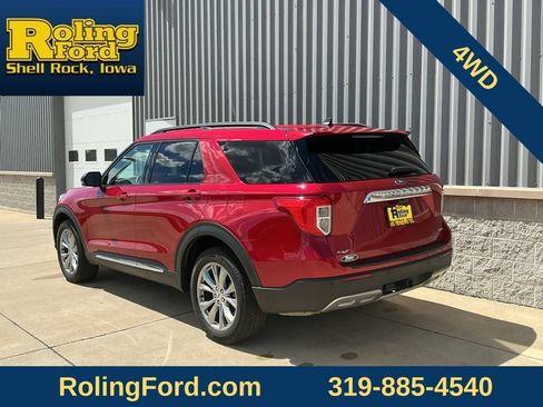 Used 2024 Ford Explorer XLT w/ Equipment Group 202A AWD/4WD image 3