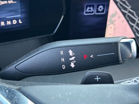 Used 2026 Chevrolet Traverse LT w/ Midnight/Sport Edition image 31