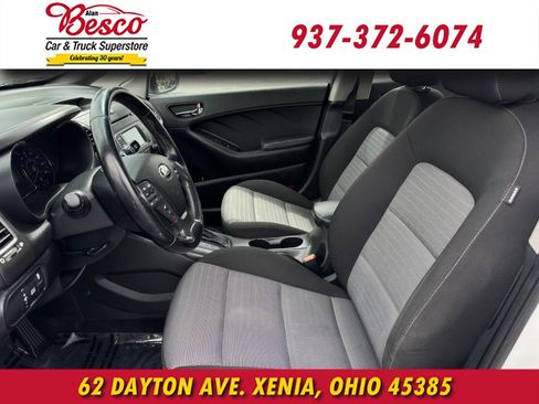 Used 2016 Kia Forte EX FWD image 10