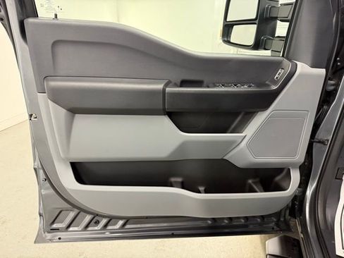 New 2026 Ford F350 XL w/ XL Chrome Package image 13