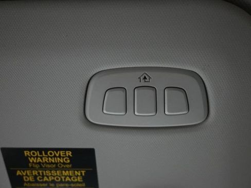 Used 2024 Ford Escape Platinum AWD/4WD image 32