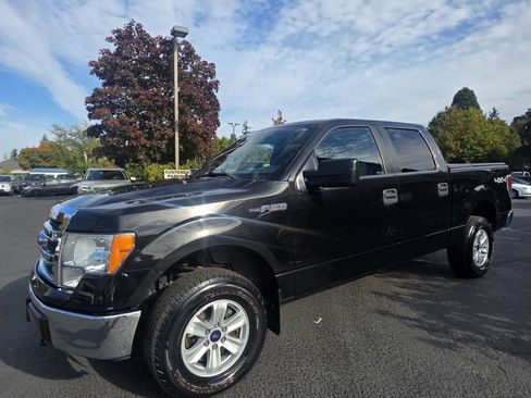 Used 2013 Ford F150 XLT w/ Trailer Tow Pkg image 4
