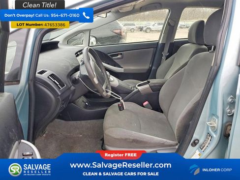 Used 2012 Toyota Prius Three image 9