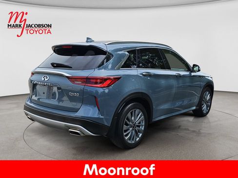 Used 2023 INFINITI QX50 Luxe FWD image 9