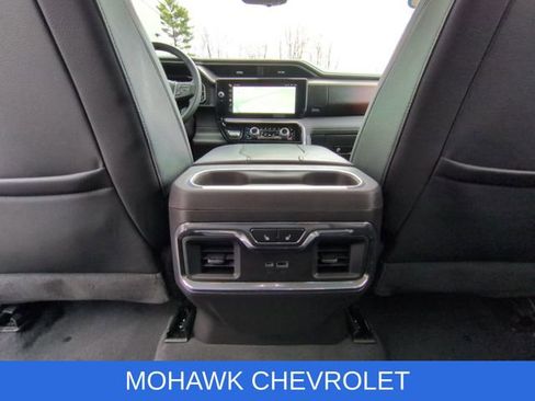 Used 2024 GMC Sierra 1500 Denali w/ Technology Package AWD/4WD image 23