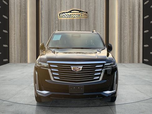 Used 2022 Cadillac Escalade ESV Premium Luxury Platinum w/ Heavy-Duty Trailer Package image 2
