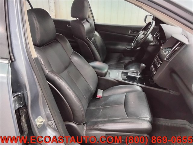 Used 2011 Nissan Maxima 3.5 SV w/ Monitor Pkg FWD image 14