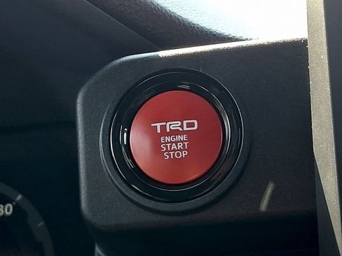 Used 2025 Toyota Tacoma TRD Off-Road AWD/4WD image 22