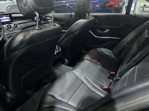 Used 2017 Mercedes-Benz C 300 Sedan image 4