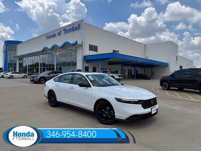 New 2025 Honda Accord SE