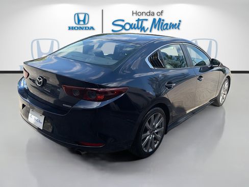 Used 2021 MAZDA MAZDA3 s FWD image 7