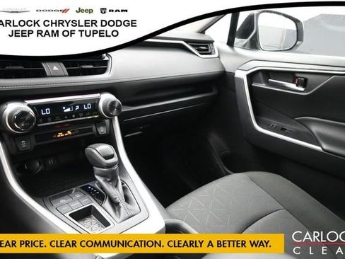 Used 2024 Toyota RAV4 XLE FWD image 26