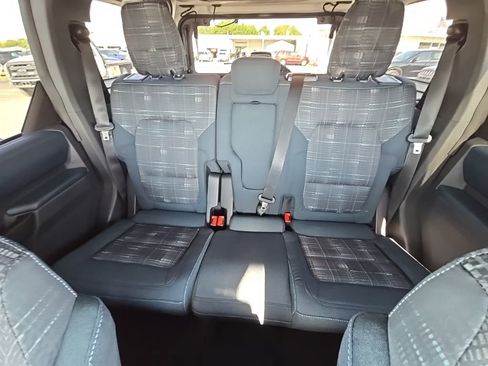 New 2025 Ford Bronco Heritage Edition image 39