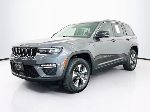 Used 2022 Jeep Grand Cherokee Limited 4xe AWD/4WD image 3