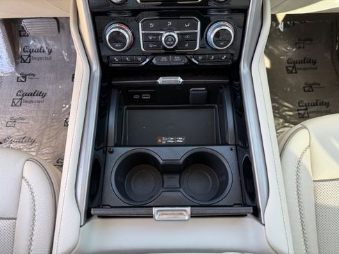 Used 2023 GMC Yukon XL Denali w/ Denali Reserve Package image 21