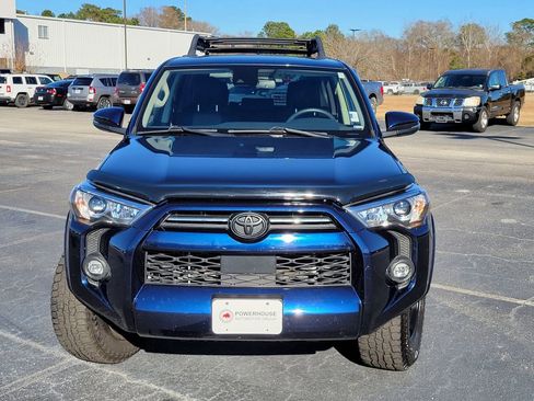 Used 2021 Toyota 4Runner SR5 Premium w/ Moonroof Package image 8