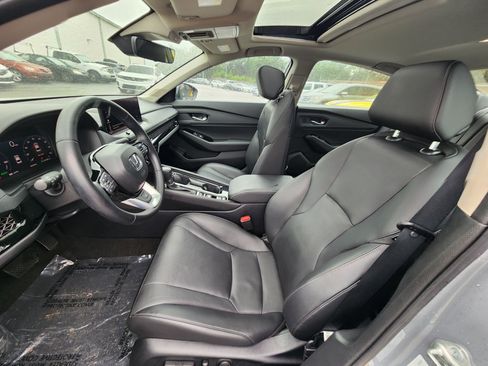Certified 2025 Honda Accord Touring image 17