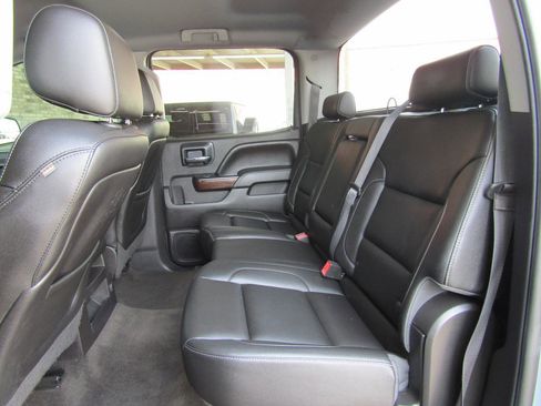Used 2015 GMC Sierra 1500 SLT w/ SLT Crew Cab Value Package AWD/4WD image 11