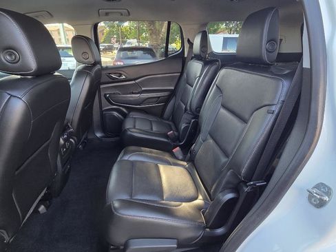 Used 2019 GMC Acadia SLT AWD/4WD image 16