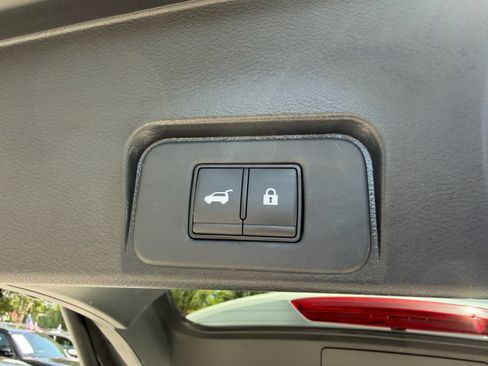 Certified 2023 Nissan Rogue SV w/ SV Premium B Package FWD image 14