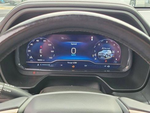 Used 2022 Chevrolet Tahoe High Country AWD/4WD image 28
