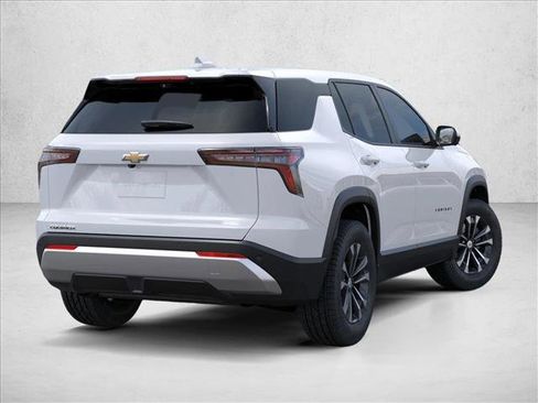 New 2026 Chevrolet Equinox LT w/ Safety and Technology Package image 4