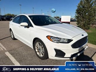 Used 2020 Ford Fusion SE FWD video 1