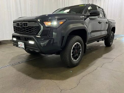 New 2026 Toyota Tacoma TRD Off-Road AWD/4WD image 21