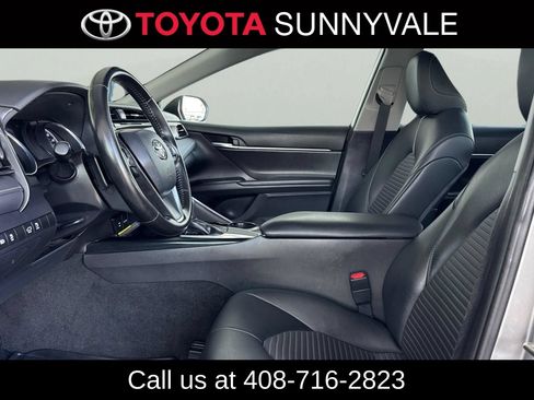 Used 2019 Toyota Camry SE w/ Audio Package FWD image 15