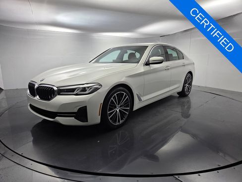 Certified 2023 BMW 540i w/ Premium Package RWD image 5