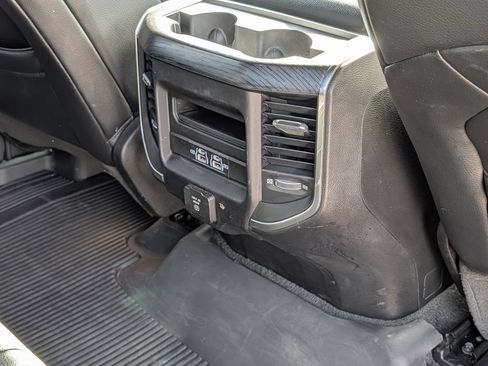 Used 2023 RAM 1500 Laramie AWD/4WD image 30