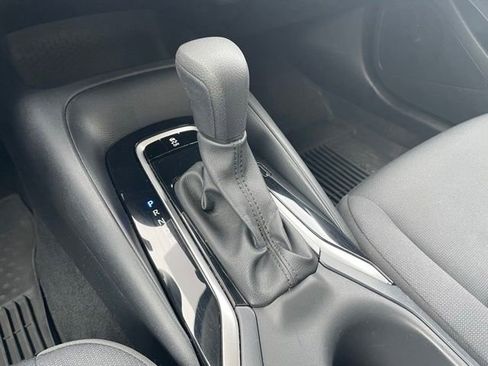 Used 2024 Toyota Corolla LE FWD image 20