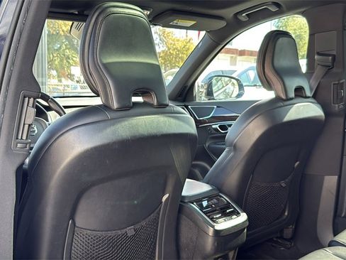 Used 2019 Volvo XC90 T5 Momentum w/ Protection Package Premier image 27
