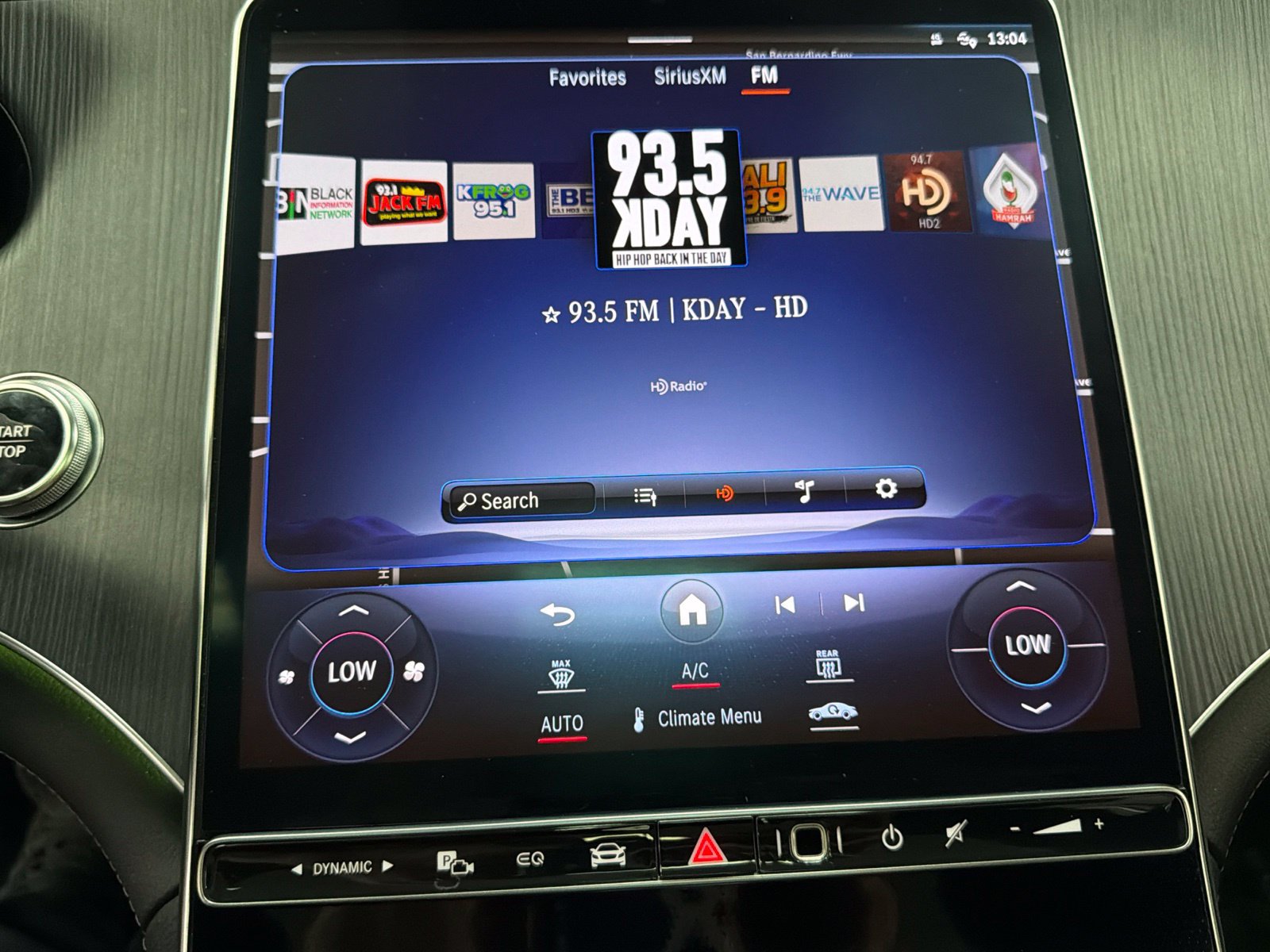 Used 2023 Mercedes-Benz EQE 500 4MATIC Sedan image 34