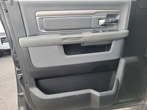 Used 2019 RAM 1500 Big Horn AWD/4WD image 19