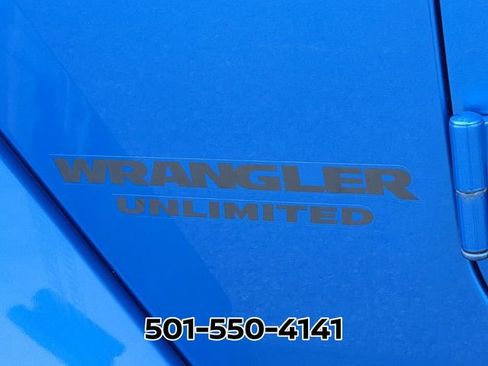 Used 2014 Jeep Wrangler Unlimited Sahara image 7