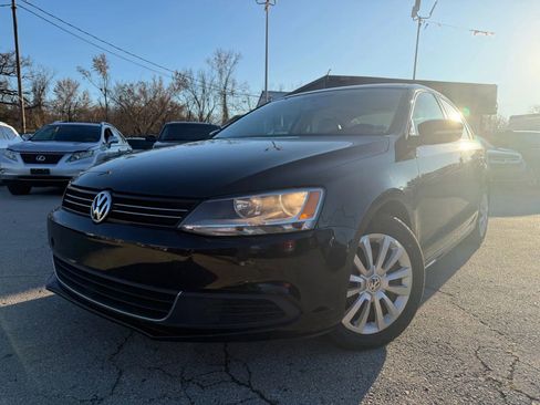 Used 2013 Volkswagen Jetta SE image 1