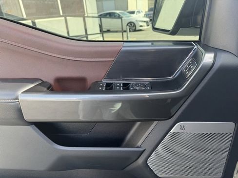 Used 2023 Ford F150 Lariat w/ Equipment Group 502A High image 13